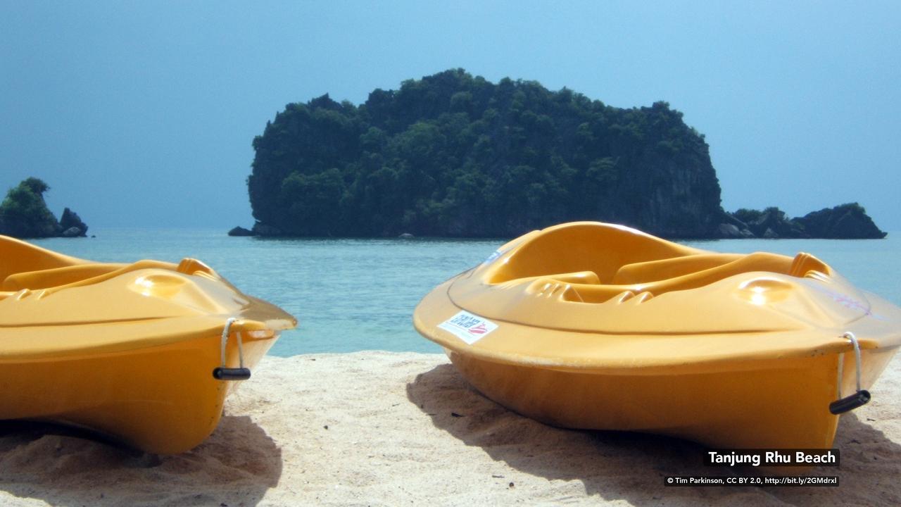 Nabil Nabila Motel Kuah Buitenkant foto